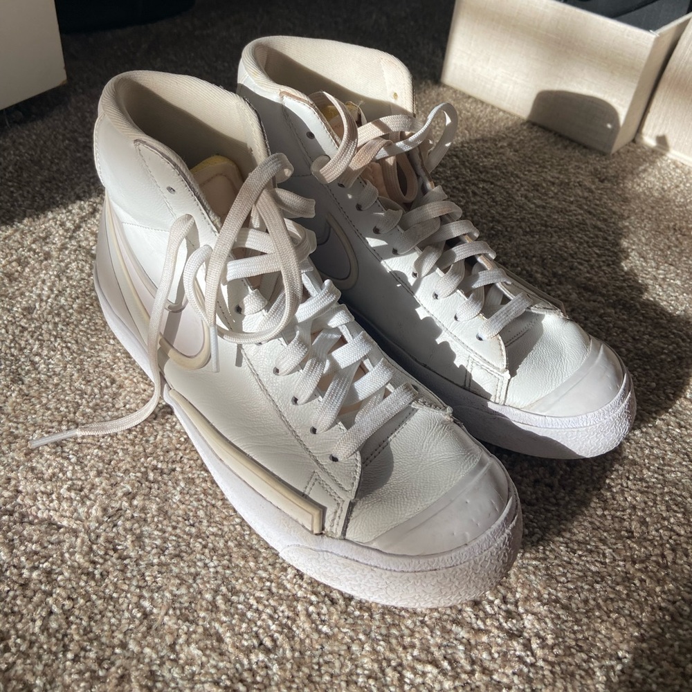 Nike blazer size 8! Purchased from revolve